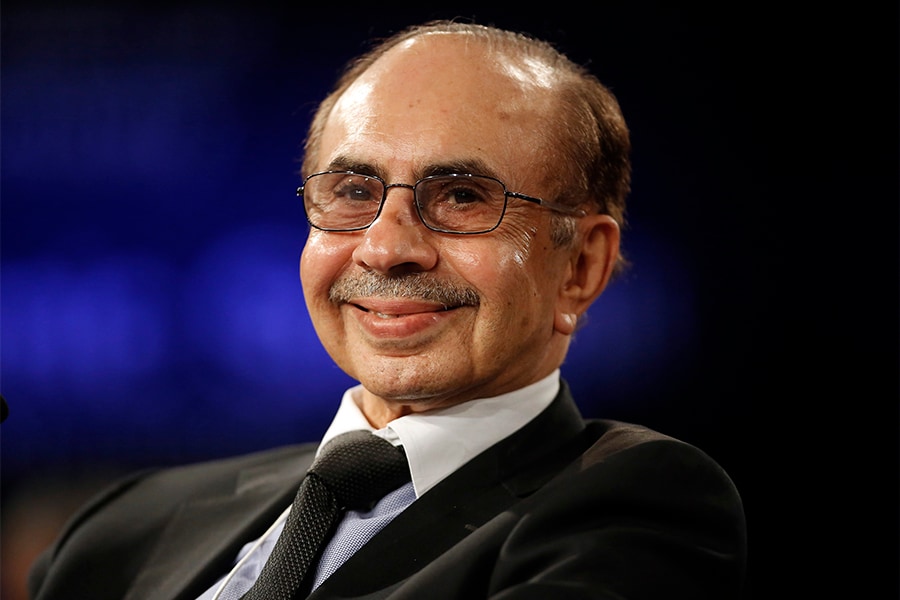 mg_92591_adi_godrej_280x210.jpg mg_92591_adi_godrej_280x210.jpg