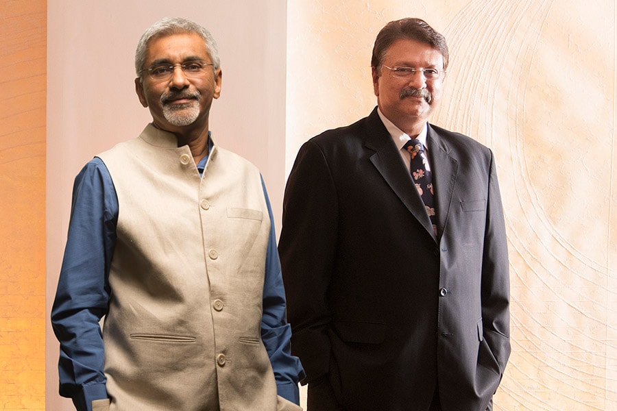 mg_97791_idfc_bg_280x210.jpg mg_97791_idfc_bg_280x210.jpg