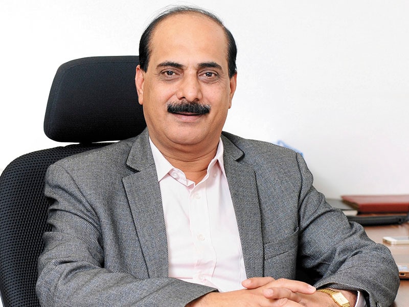 mg_98173_sunil_duggal_280x210.jpg mg_98173_sunil_duggal_280x210.jpg