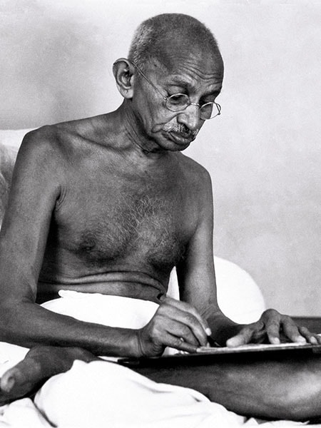 mg_94891_mahatma_gandhi_280x210.jpg mg_94891_mahatma_gandhi_280x210.jpg