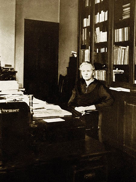 g_101351_marie_curie_280x210.jpg g_101351_marie_curie_280x210.jpg