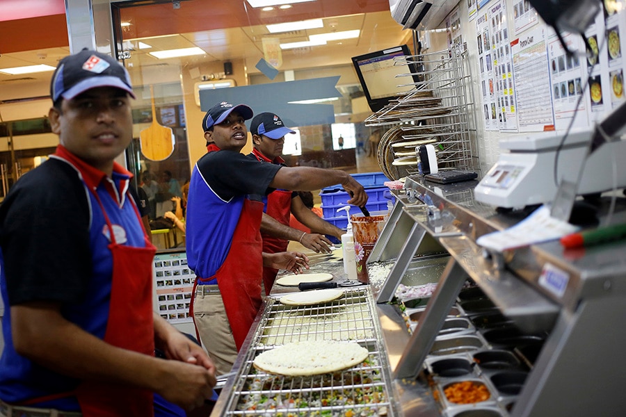 g_105093_dominos_280x210.jpg g_105093_dominos_280x210.jpg