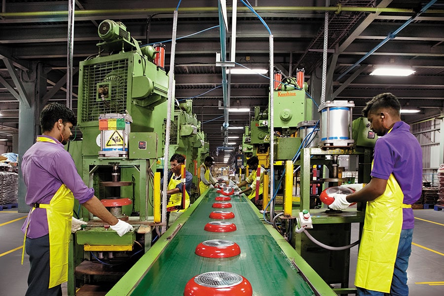 g_111599_assemblylinecopy_280x210.jpg g_111599_assemblylinecopy_280x210.jpg