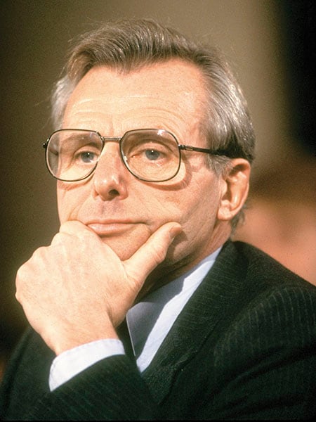 g_102619_frank_carlucci_280x210.jpg g_102619_frank_carlucci_280x210.jpg