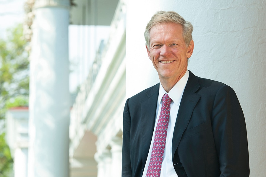 g_107403_bg_scottbeardsley14-sgross_280x210.jpg g_107403_bg_scottbeardsley14-sgross_280x210.jpg