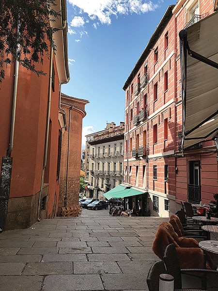 g_107833_lalatinaterrace_280x210.jpg g_107833_lalatinaterrace_280x210.jpg