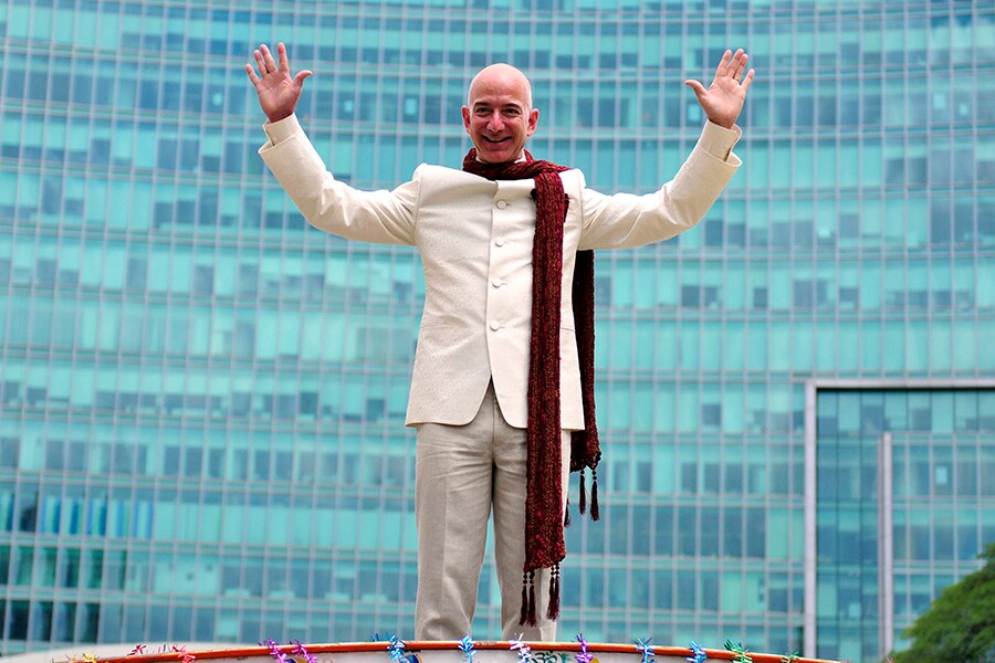 g_103993_jeffbezos_bg_280x210.jpg g_103993_jeffbezos_bg_280x210.jpg