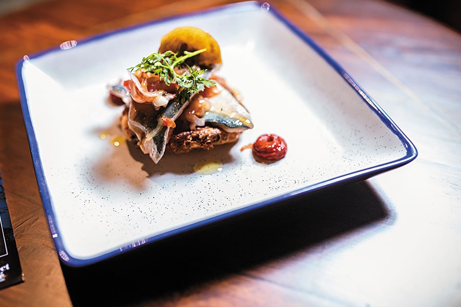 g_114993_mackeralescabechewithplantainfritter,fermentedrecheadoandpreservedlemon-gracian_280x210.jpg g_114993_mackeralescabechewithplantainfritter,fermentedrecheadoandpreservedlemon-gracian_280x210.jpg