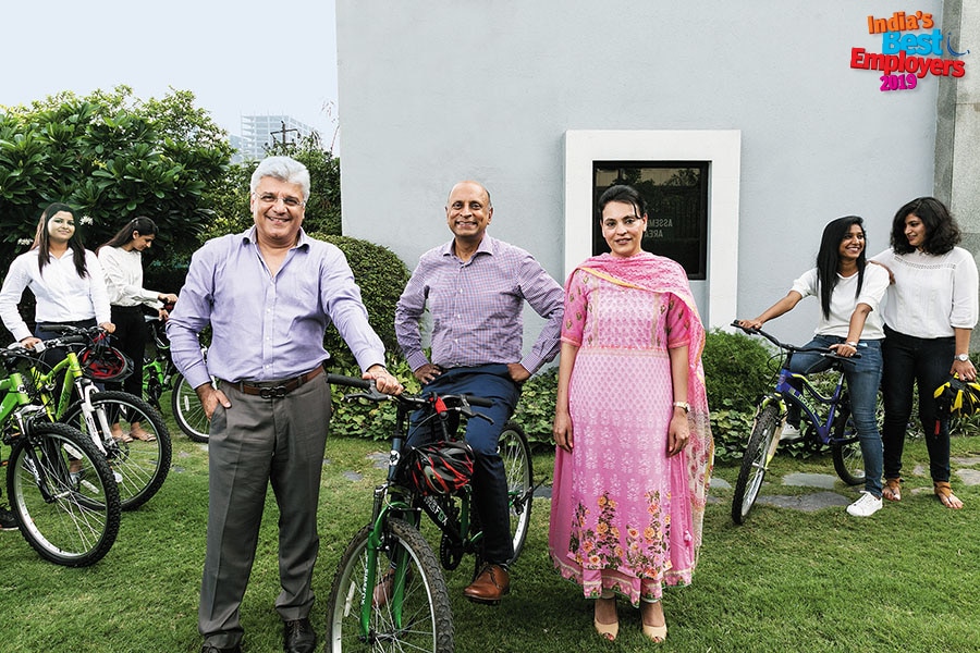 g_119711_rajiv_kapoor_and_anup_jindal_280x210.jpg g_119711_rajiv_kapoor_and_anup_jindal_280x210.jpg