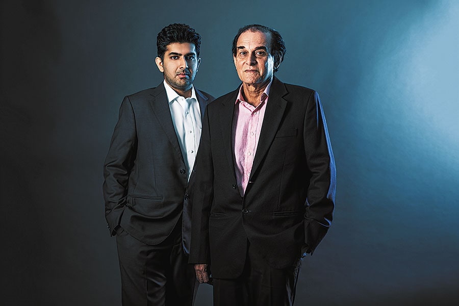 g_124425_rishabh_and_harsh_mariwala_280x210.jpg g_124425_rishabh_and_harsh_mariwala_280x210.jpg