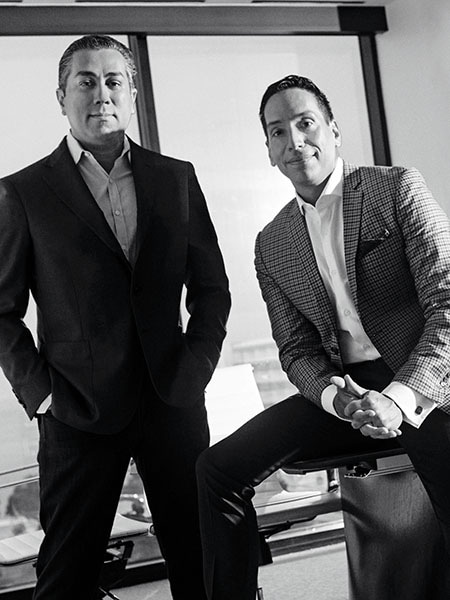 g_125513_behdad_eeghbali_and_josé_feliciano_280x210.jpg g_125513_behdad_eeghbali_and_josé_feliciano_280x210.jpg