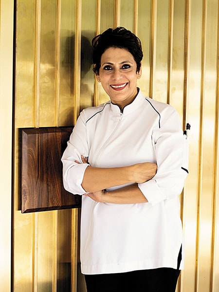 g_115605_chef_julia_carmen_desa_280x210.jpg g_115605_chef_julia_carmen_desa_280x210.jpg