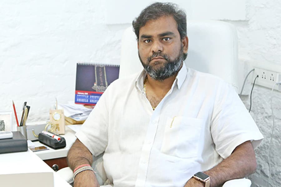 g_115915_yatin_900x600_280x210.jpg g_115915_yatin_900x600_280x210.jpg