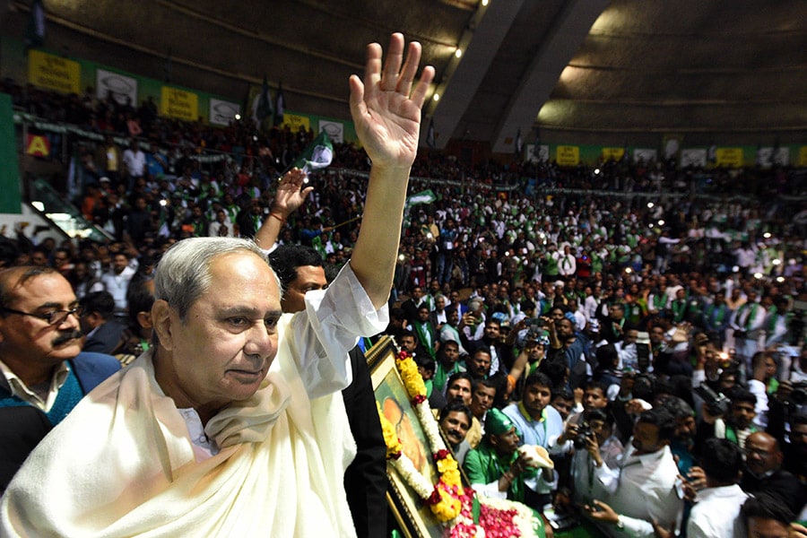 g_116467_bg_naveen_patnaik_280x210.jpg g_116467_bg_naveen_patnaik_280x210.jpg