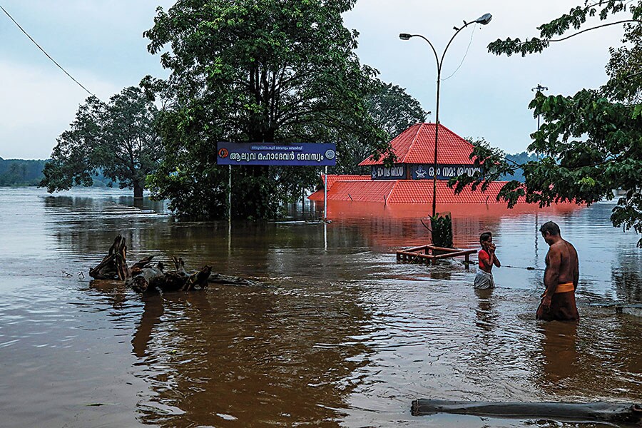 kerala floods-1227946497-afp kerala floods-1227946497-afp