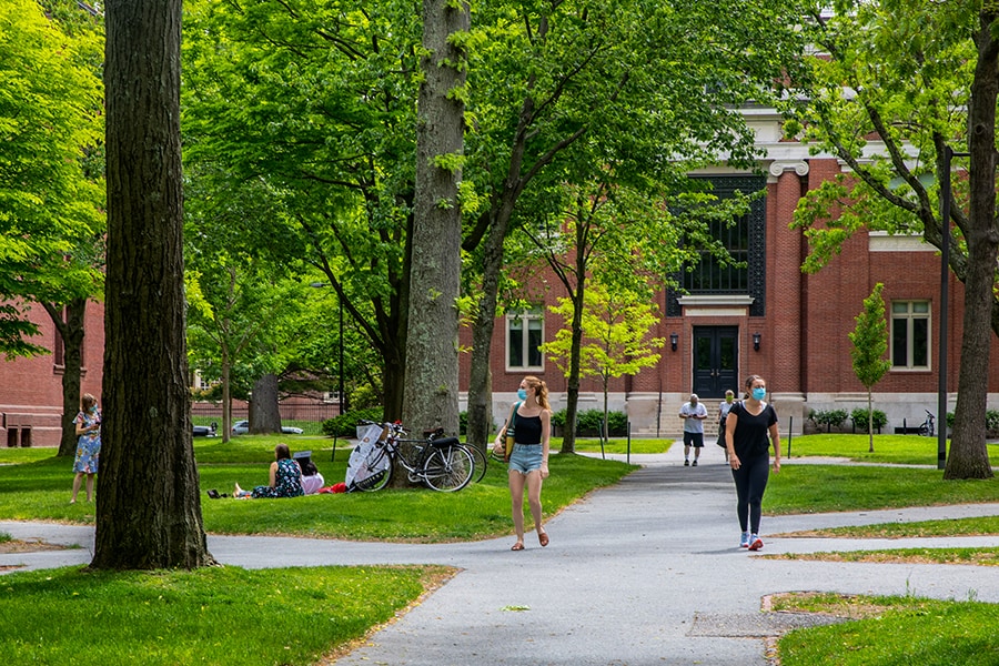 foreign students visas_bg