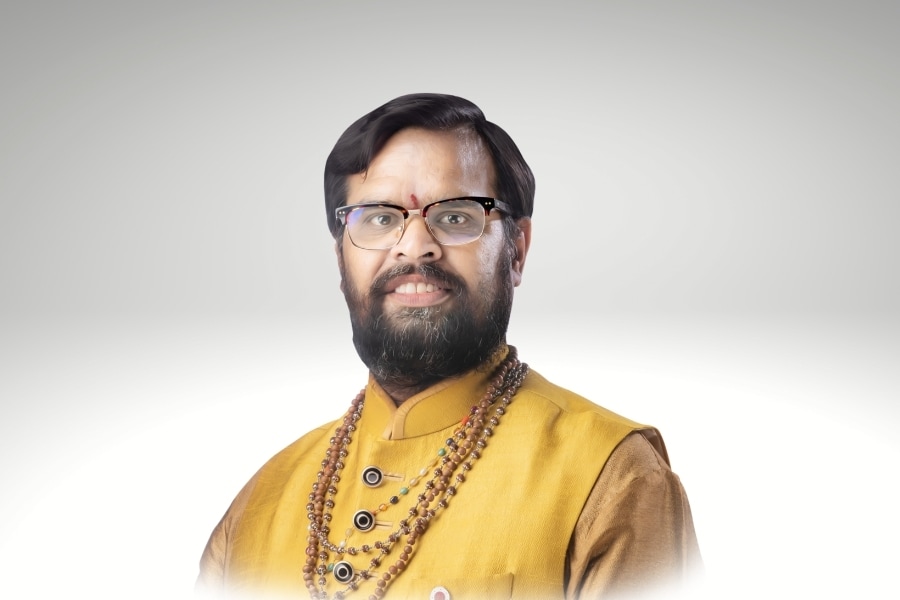 vastu acharya forbes 900x600 vastu acharya forbes 900x600