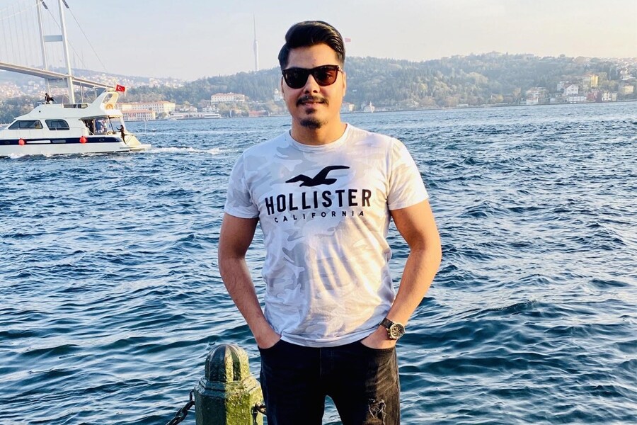 vicky mayo 900x600 vicky mayo 900x600