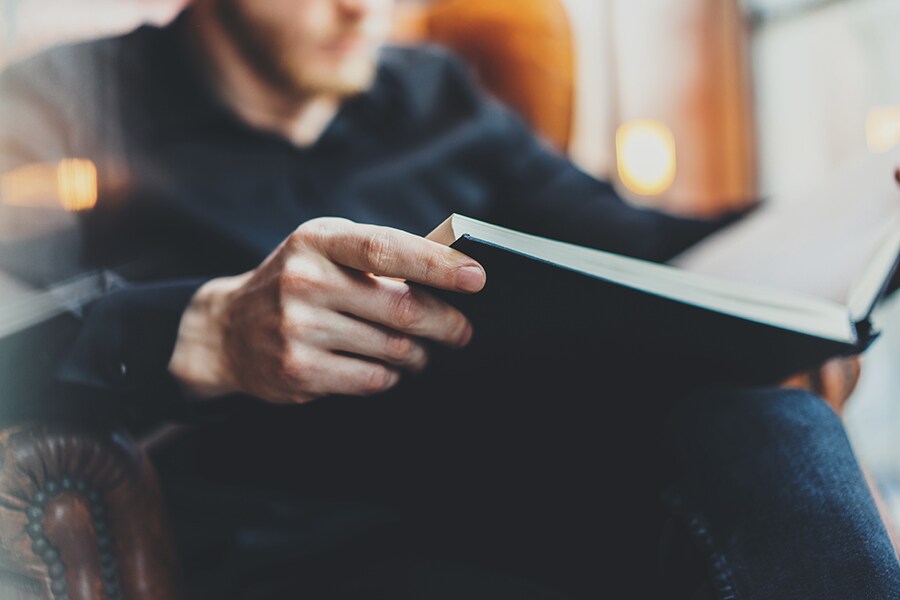 reading_book_bg reading_book_bg