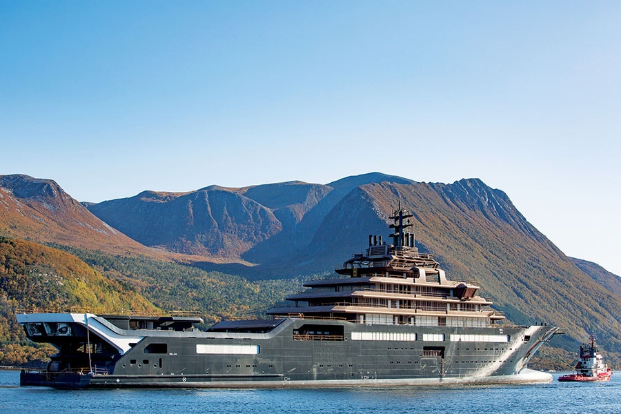 super yacht super yacht