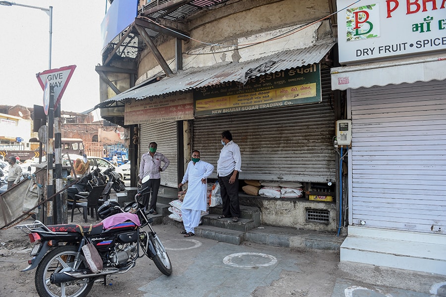 india_gdp_bg india_gdp_bg