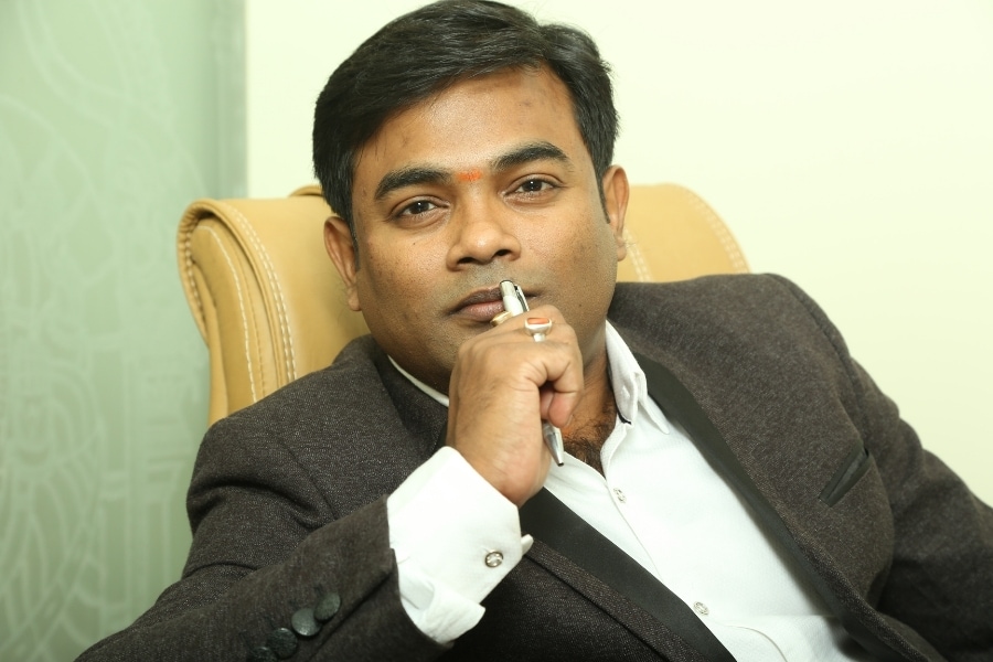 manab paul 900x600 manab paul 900x600