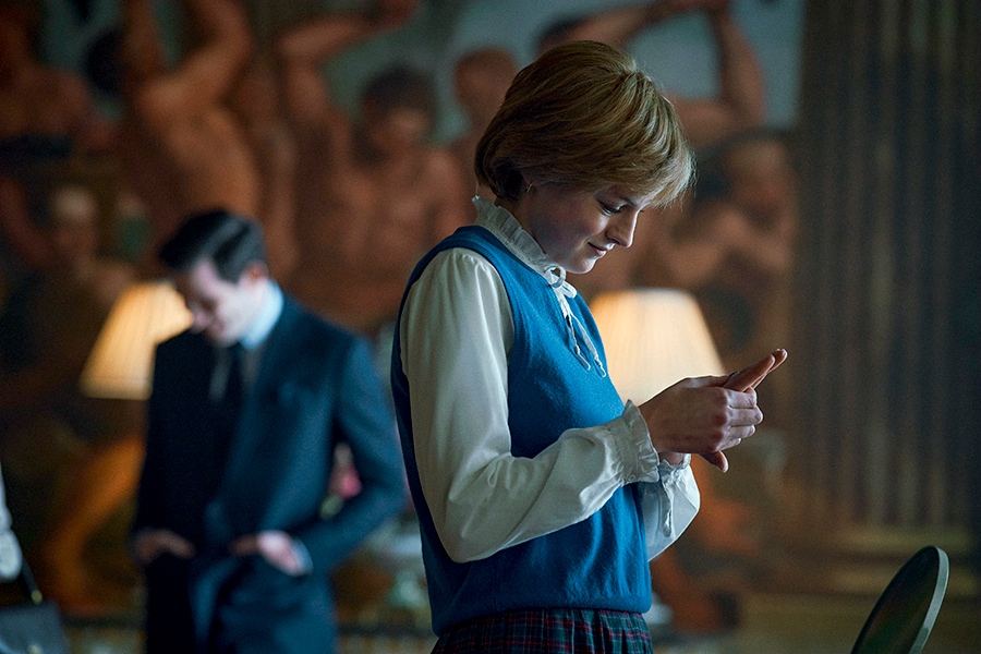 thecrown_bg_unit_03616 thecrown_bg_unit_03616