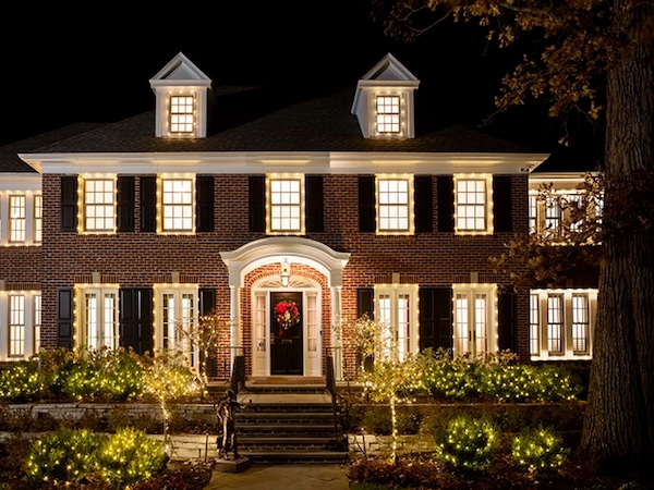 Airbnb is putting the iconic "Home Alone" house up for one night"s rent. Image: Courtesy of Sarah Crowley/Airbnb
