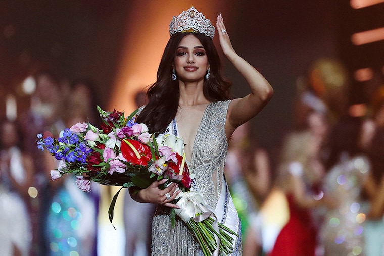 Miss Universe winner Miss India Harnaaz Sandhu poses after being declared winner of the Miss Universe pageant in the Red Sea resort of Eilat, Israel December 13, 2021.