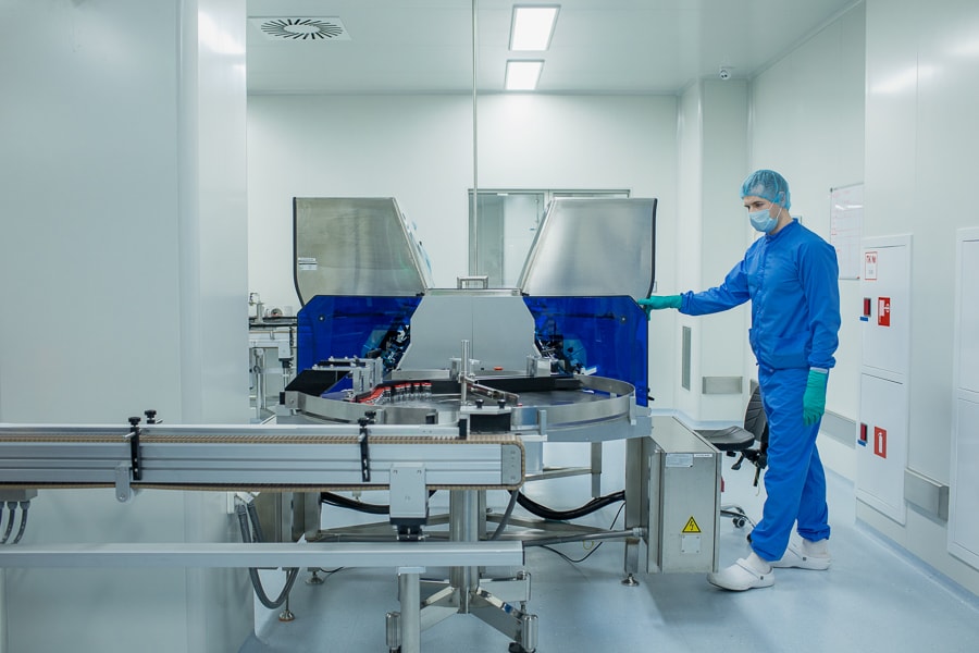 vaccine passports 3-bg vaccine passports 3-bg