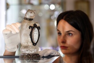A glass bear animal is displayed during a photocall for "The Family Collection of Patricia Knatchbull, 2nd Countess Mountbatten of Burma" at Sotheby"s on March 19, 2021 in London, England. The daughter of Britain’s last Viceroy of India, Patricia Edwina Victoria Mountbatten, she was born in 1924 and was the great-great-granddaughter of Queen Victoria. She married John Knatchbull, 7th Lord Brabourne, who became an Academy-Award nominated film producer, behind titles such as A Passage to India, Death on the Nile and Murder on the Orient Express. Patricia Knatchbull, 2nd Countess Mountbatten of Burma inherited precious objects associated with her parents from their Art Deco home on Park Lane, in London. Over 350 lots from Patricia and her husband John’s eighteenth-century home Newhouse, will be offered for sale with estimates ranging from 80,000GBP - 100,000GBP.