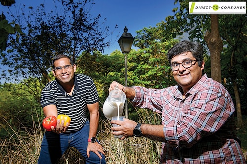 Chakradhar Gade (right) and Nitin Kaushal co-founded Country Delight in 2011
Image: Amit Verma Chakradhar Gade (right) and Nitin Kaushal co-founded Country Delight in 2011
Image: Amit Verma