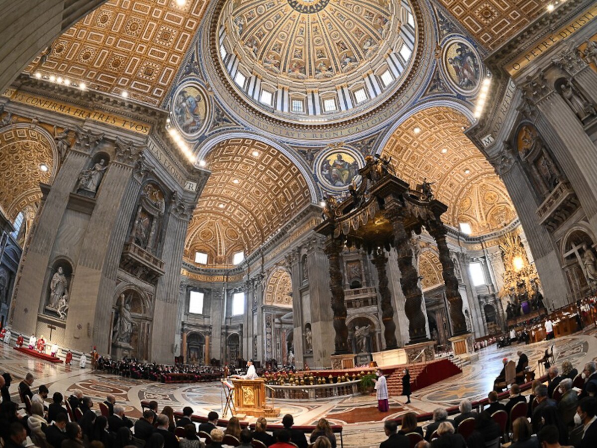 Passover Saturday Good Friday, Passover Saturday, Easter Sunday at Vatican