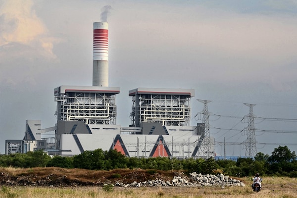 A file photo shows the Java 7 power plant in Serang, Banten, Indonesia. China’s plan to fund dozens of foreign coal plants from Zimbabwe to Indonesia is set to produce more emissions than those of major developed nations, threatening global efforts to fight climate change, environmentalists have warned. (Credit:&nbspRonald Siagian / AFP)