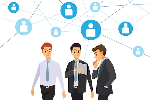 People with higher status do have larger social networks and tend to be more likely to do things to broaden those networks further
Image: Shutterstock People with higher status do have larger social networks and tend to be more likely to do things to broaden those networks further
Image: Shutterstock