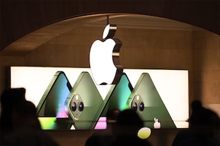 After a year of blistering sales growth, Apple showed that it has a more resilient business than many of its tech peers, even though it cooled off in the first three months of the year
Image: Michael M. Santiago /  Getty Images via AFP