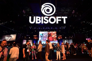 In this file photo taken on June 11, 2019 gaming fans play Ubisoft games at the 2019 Electronic Entertainment Expo, also known as E3, opening in Los Angeles, California. - When video game designer Mark Venturelli was asked to speak at Brazil"s biggest gaming festival, he submitted a generic-sounding title for his presentation—"The Future of Game Design"—but that was not the talk he gave.&nbspInstead, he launched into a 30-minute diatribe against the blockchain technology that underpins cryptocurrencies and the games it has spawned, mostly very basic smartphone apps that lure players with the promise of earning money. Image: Frederic J. BROWN / AFP