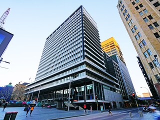 The Smithsonian Cultural Recovery Initiative hosts a disaster training exercise for army reservists at the National Museum of the United States Army on August 10, 2022, in Fort Belvoir, VA, United States.Image: Maansi Srivastava/The Washington Post via Getty Images