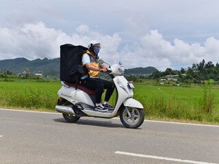 Workers coming out at Amazon"s JFK8 distribution center, in the Staten Island borough of New York City, U.S., March 25, 2022.  REUTERS/Brendan McDermid