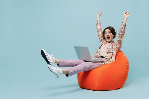 Research shows that one growth mindset is not enough in the workplace. To increase their happiness, people need to see flexibility in themselves and the tasks and relationships included in their jobs.
Image: Shutterstock Research shows that one growth mindset is not enough in the workplace. To increase their happiness, people need to see flexibility in themselves and the tasks and relationships included in their jobs.
Image: Shutterstock