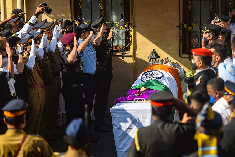 Bharat Ratna Lata Mangeshkar"s funeral procession started from her residence Prabhukunj with full government honours on February 6, 2022 in Mumbai, India. Singing legend Lata Mangeshkar, who enthralled millions with her voice for eight decades, was cremated on Sunday.