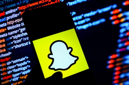 The number of people using Snapchat daily grew 18 percent to 347 million from the same quarter a year ago, Snap reported. Credit: Photo Illustration by Avishek Das/SOPA Images/LightRocket via Getty Images The number of people using Snapchat daily grew 18 percent to 347 million from the same quarter a year ago, Snap reported. Credit: Photo Illustration by Avishek Das/SOPA Images/LightRocket via Getty Images
