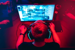 The short-term mental-health impact of playing video games "is probably too small" to be noticeable, according to a major study. Image: Parilov / Shutterstock