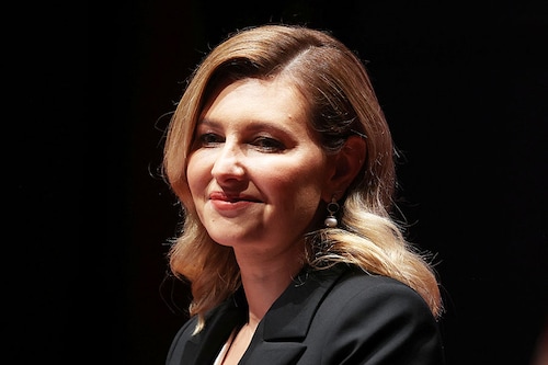 After the hoo-ha over the magazine not giving Melania Trump a cover (even though Michelle Obama got three) and the to-do over Kamala Harris’ “relaxedâ€ portrait being chosen over her more formal cover try, comes a new controversy, related to a “digital coverâ€ released online featuring Olena Zelenska, the Ukrainian first lady. Image: Michael Reynolds/Pool via REUTERSâ€‹