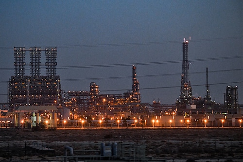 This picture shows a view of a refinery at the Jubail Industrial City, about 95 kilometres north of Dammam in Saudi Arabia"s eastern province overlooking the Gulf. (Credits: GIUSEPPE CACACE / AFPâ€‹)
