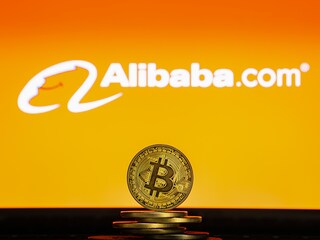 Chief executive Tom Siebel at C3 AI, one of the few large companies in Silicon Valley to have mandated a full return to office, in Redwood City, Calif., June 3, 2022. For many employers, return-to-office plans have played out like a game of chicken. Now workers are rebelling outright, and executives are trying everything to make the office worth it. (Aaron Wojack/The New York Times)