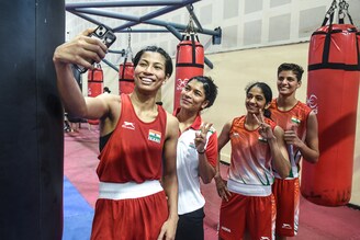 Olympics bronze medallist Lovlina Borgohain (from left) takes a selfie with reigning world champion Nikhat Zareen, Nitu and Jasmine after the finals of Boxing Elite women CWG Trials in IGI Stadium, New Delhi on June 11, 2022. All four sealed their berths in the Indian boxing team for the CWG to be held in Birmingham from July 28.