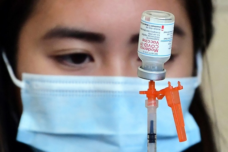 In this file photo taken on January 07, 2022, the Moderna Covid-19 vaccine is prepared for administration at Union Station in Los Angeles. (Image:&nbspFrederic J. Brown / AFP)