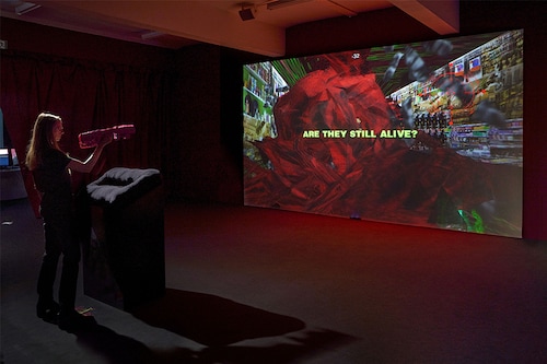 Danielle Brathwaite-Shirley"s installation "SHE KEEPS ME DAMN ALIVE" is featured in the exhibition "WORLDBUILDING: Gaming and Art in the Digital Age".
Image: Alwin Lay / the Julia stoschek Collection exhibitionsÂ©