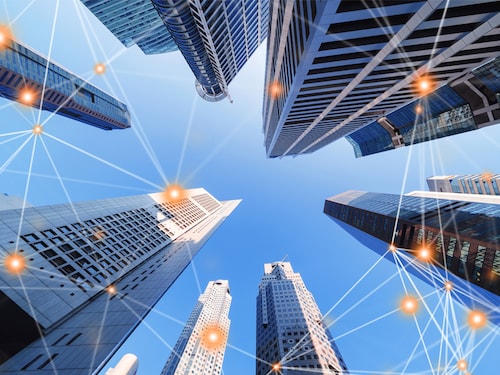 A protest on Oct. 15, 2020, outside Uber’s headquarters in San Francisco, urging voters to reject Proposition 22, which would have locked in the independent contractor status of drivers. A group of drivers claimed on Tuesday, June 21, 2022, that Uber and Lyft are engaging in anticompetitive practices by setting the prices customers pay and limiting drivers’ ability to choose which rides they accept without penalty. (Jim Wilson/The New York Times)